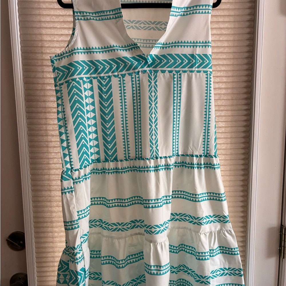 Teal and White Patterned Sleeveless Dress